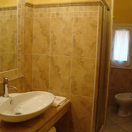 A Casa Dell'antiquario Bed & Breakfast